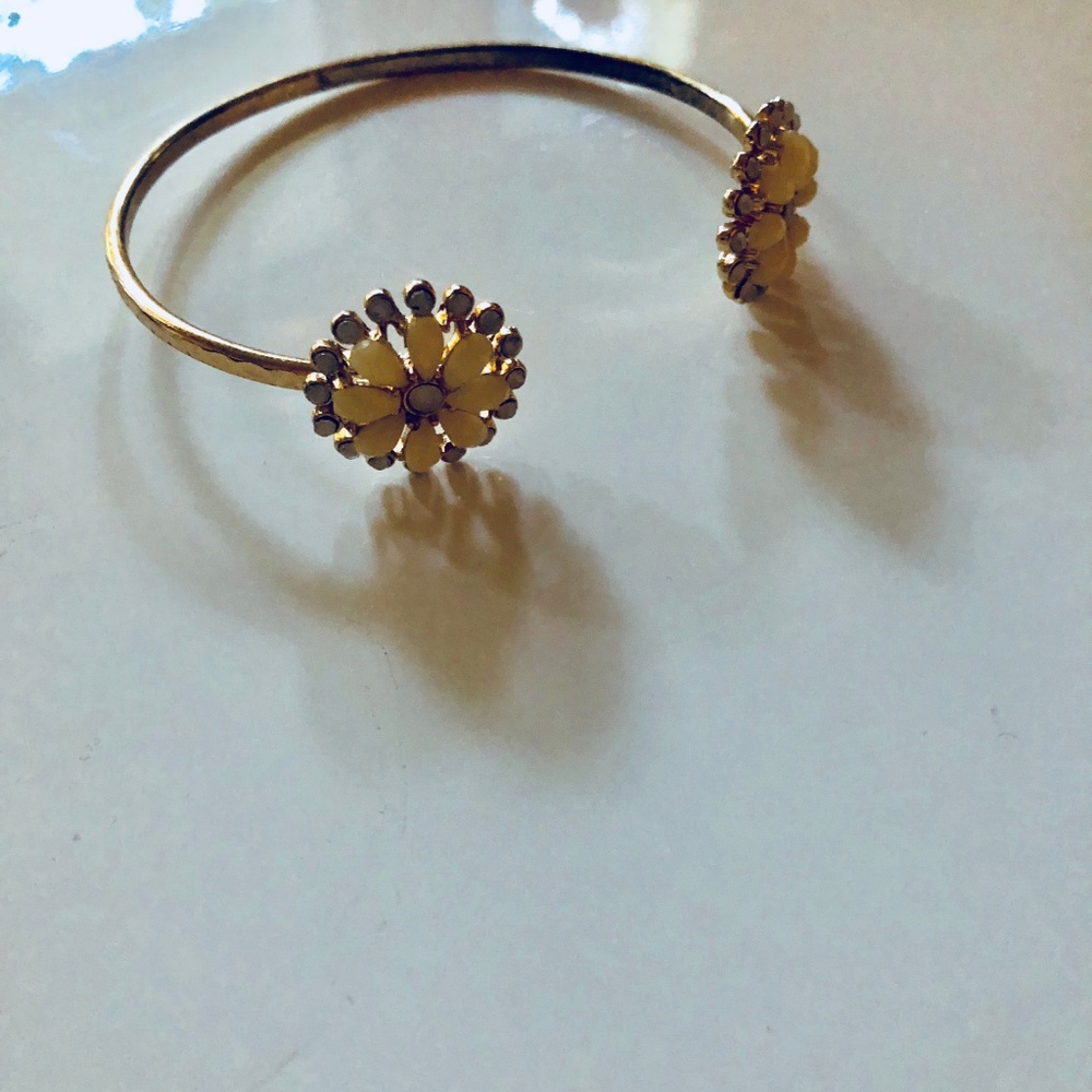 Flower Cuff - Picture 2 of 2